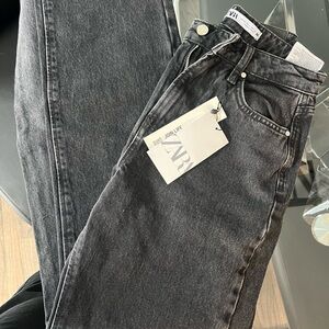 New w tags black Zara jeans. Size 2